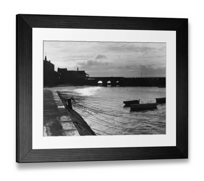 Framed Print : Night draws in on St Ives Harbour