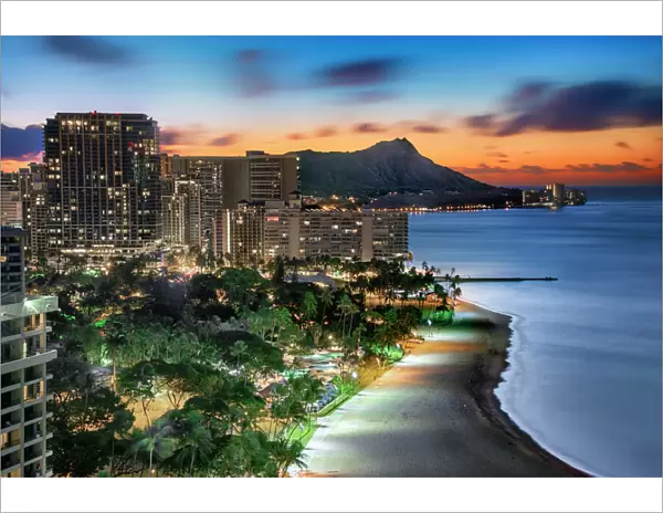 Waikiki Sunrise - High-rise hotels line the shore in Waikiki