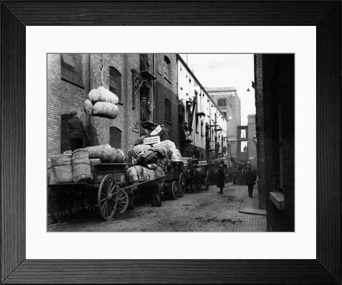 Framed Print : Unloading At Wharf Framed Print : Unloading At Wharf