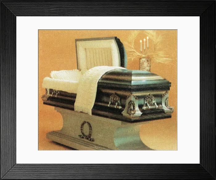 Framed Print : Coffin. http: / / csaimages.com / images / istockprofile / csa_vector_dsp.jpg Framed Print : Coffin. http: / / csaimages.com / images / istockprofile / csa_vector_dsp.jpg