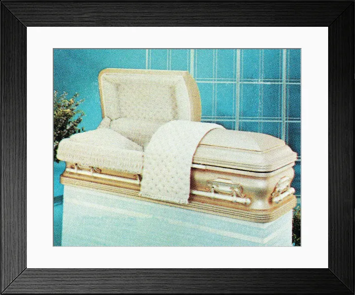 Framed Print : Coffin. http: / / csaimages.com / images / istockprofile / csa_vector_dsp.jpg Framed Print : Coffin. http: / / csaimages.com / images / istockprofile / csa_vector_dsp.jpg