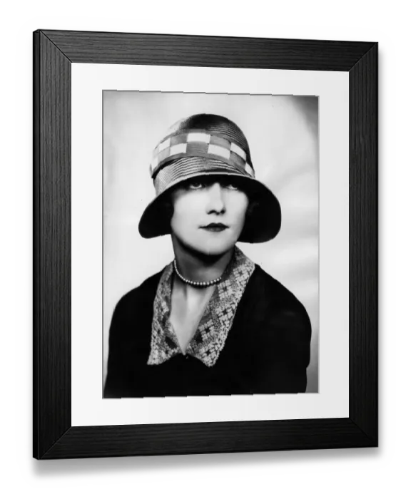 Framed Print : 1920s Hat. 1929: A 1920s cloche hat. (Photo by Sasha / Getty Images) Framed Print : 1920s Hat. 1929: A 1920s cloche hat. (Photo by Sasha / Getty Images)