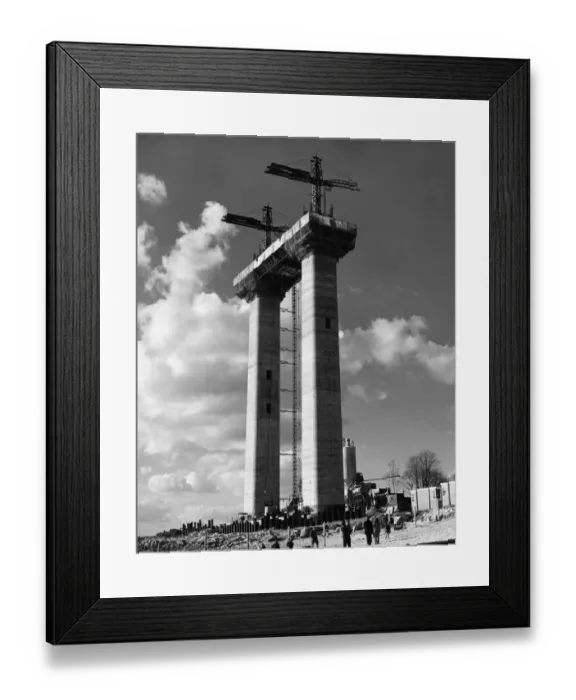 Framed Print : Humber Bridge Pillars Framed Print : Humber Bridge Pillars
