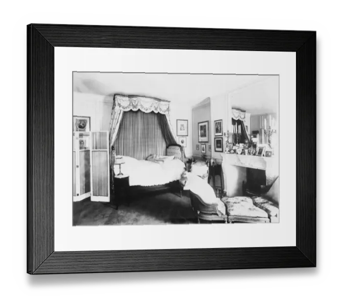 Framed Print : Day Bed. A curtained day bed in Madame Melbas bedroom Framed Print : Day Bed. A curtained day bed in Madame Melbas bedroom