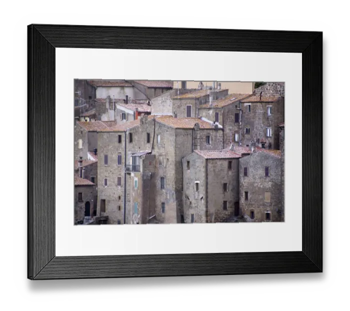 Framed Print : The Medieval Fortress Town of Pitigliano Framed Print : The Medieval Fortress Town of Pitigliano