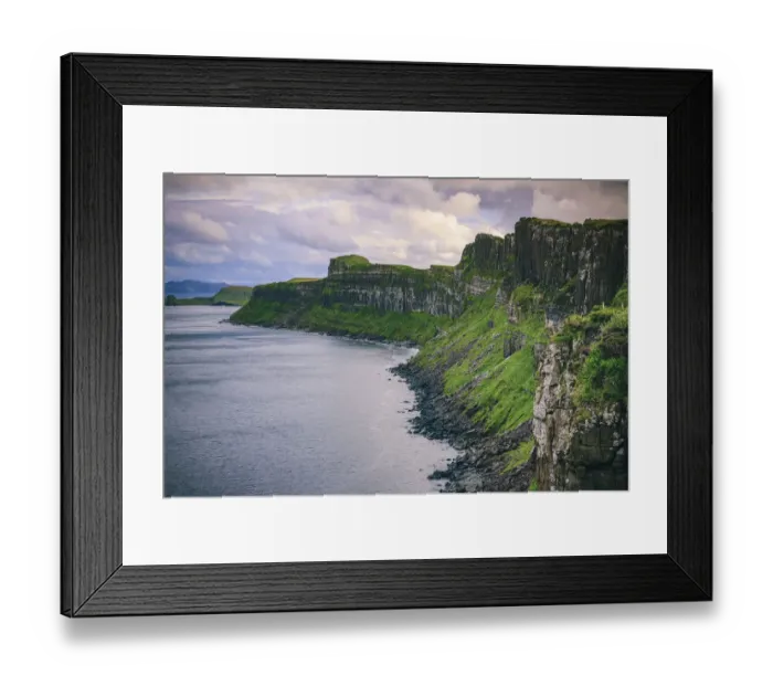 Framed Print : The cliffs of Kilt Rock, Isle of Skye, Scotland Framed Print : The cliffs of Kilt Rock, Isle of Skye, Scotland