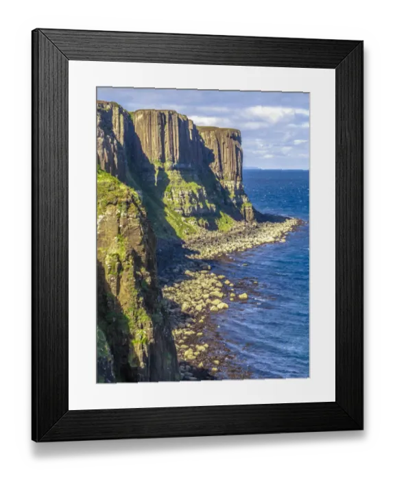 Framed Print : Kilt Rock, Isle of Skye, Inner hebrides, Scotland