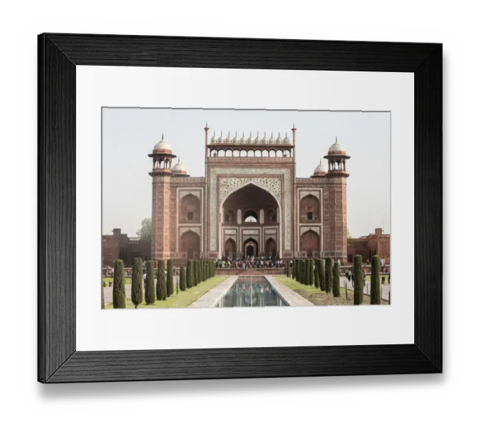 Framed Print : Taj Mahal, Agra, India Framed Print : Taj Mahal, Agra, India