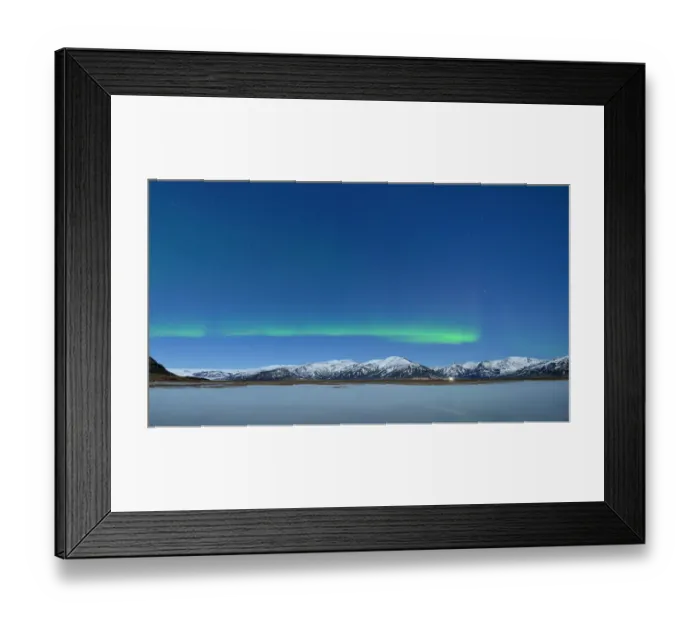 Framed Print : Northern Lights over the mountains Framed Print : Northern Lights over the mountains
