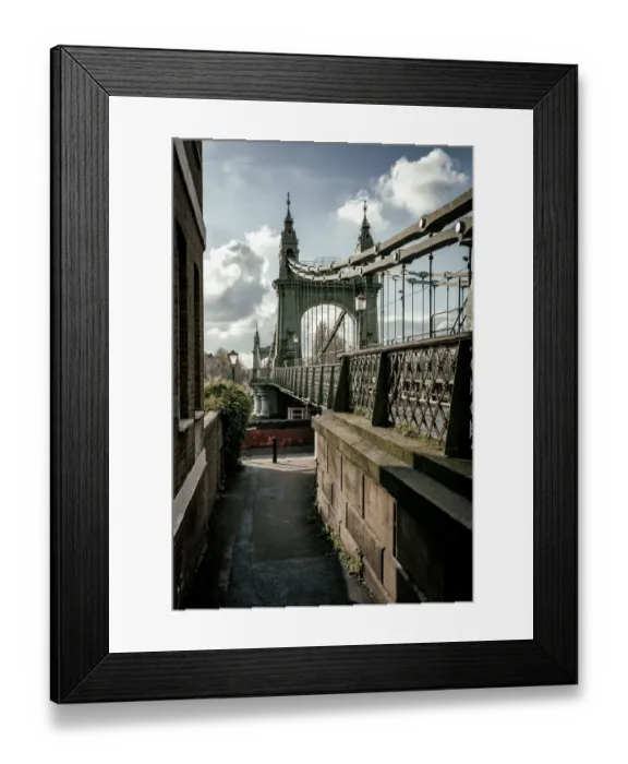 Framed Print : Hammersmith Bridge III Framed Print : Hammersmith Bridge III