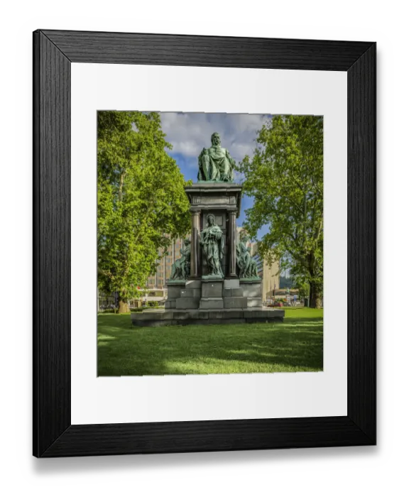 Framed Print : Frerenz Deak monument, Budapest Framed Print : Frerenz Deak monument, Budapest