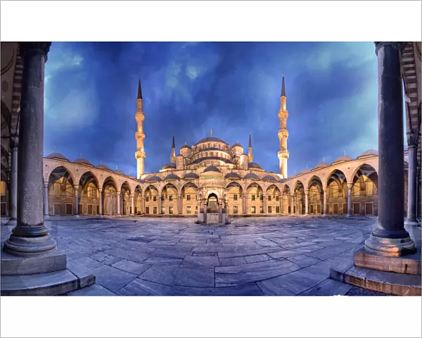Blue Mosque Istanbul Empty Courtyard