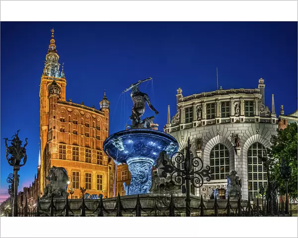 Gdansk Town Hall and Neptune Fountain