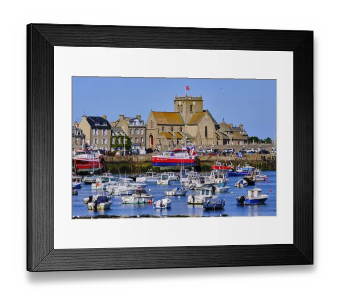 Framed Print : France, Normandy, Manche department, Cotentin, Barfleur Framed Print : France, Normandy, Manche department, Cotentin, Barfleur