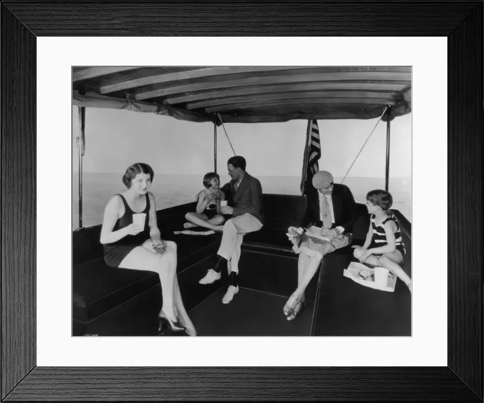 Framed Print : Lunch At Sea Framed Print : Lunch At Sea