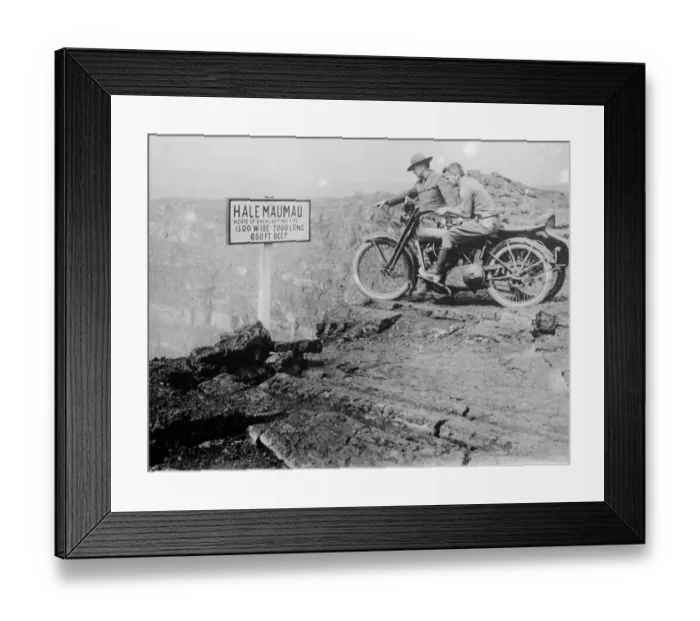 Framed Print : Halemaumau Crater