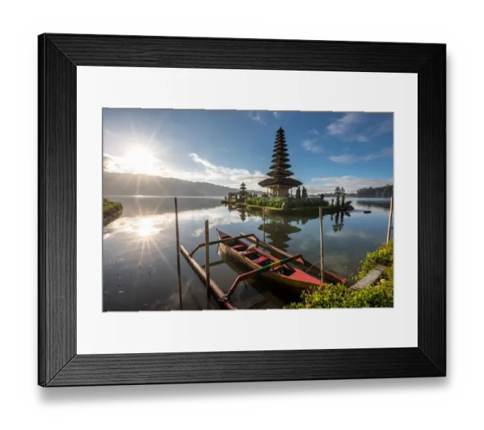 Framed Print : Pura Ulun Danu Bratan, Hindu temple on Bratan lake, Famous tourist attraction in Bali
