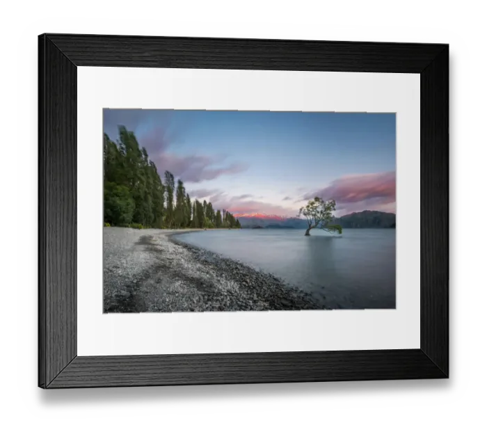 Framed Print : Colorful Lake Wanaka at sunset, New zealand Framed Print : Colorful Lake Wanaka at sunset, New zealand