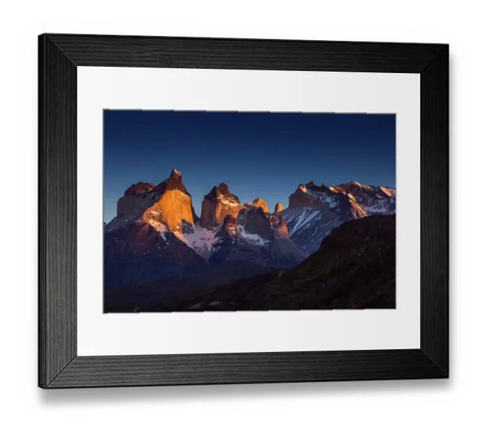 Framed Print : Torres del Paine Framed Print : Torres del Paine