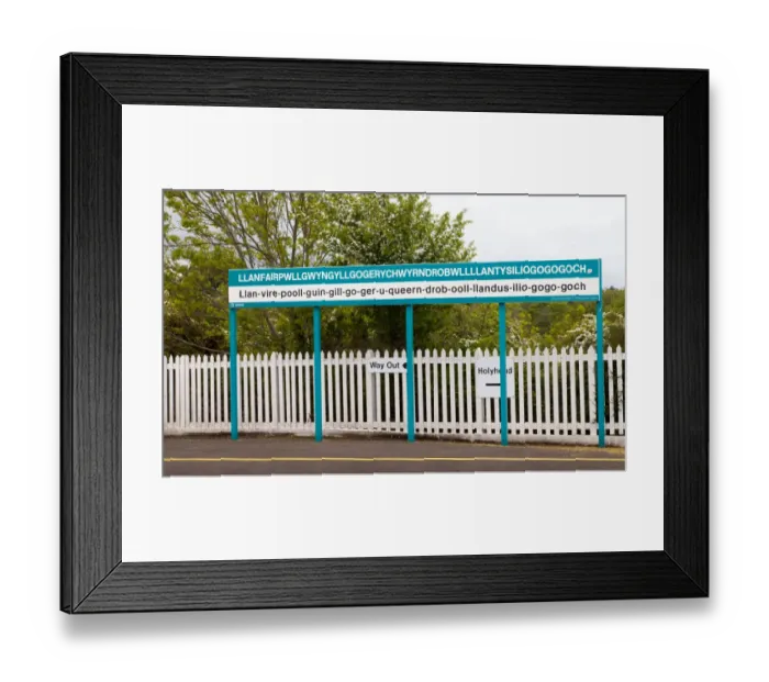 Framed Print : Llanfairpwllgwyngyllgogerychwyrndrobwll-llantysili Framed Print : Llanfairpwllgwyngyllgogerychwyrndrobwll-llantysili