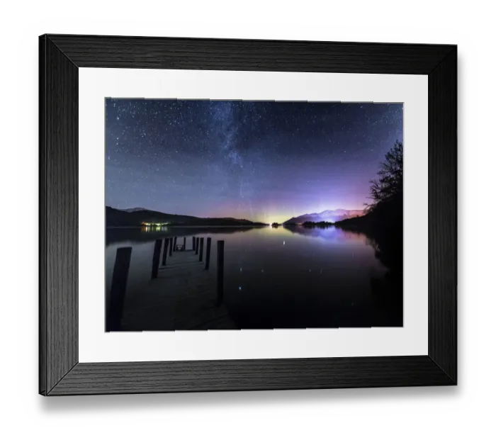 Framed Print : Derwent Water Aurora Borealis, Lake District Framed Print : Derwent Water Aurora Borealis, Lake District