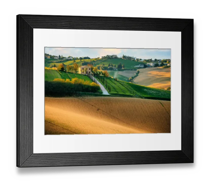 Framed Print : Countryside, Marche region landscape, Central Italy Framed Print : Countryside, Marche region landscape, Central Italy
