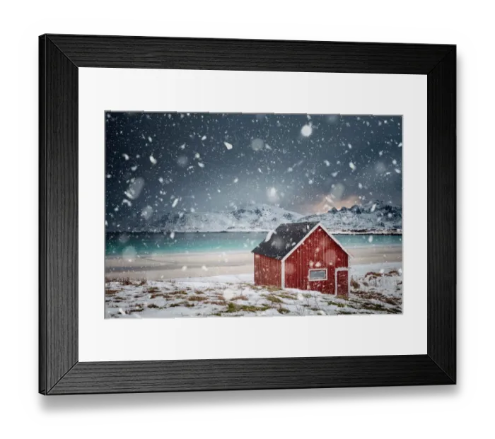 Framed Print : Lonely red house under the snow, Norway Framed Print : Lonely red house under the snow, Norway