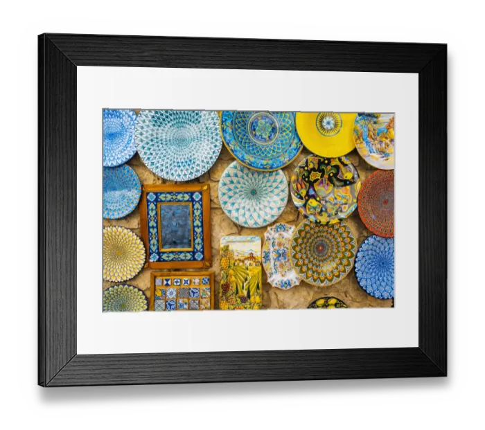 Framed Print : Handmade ceramics souvenirs in Amalfi, Italy