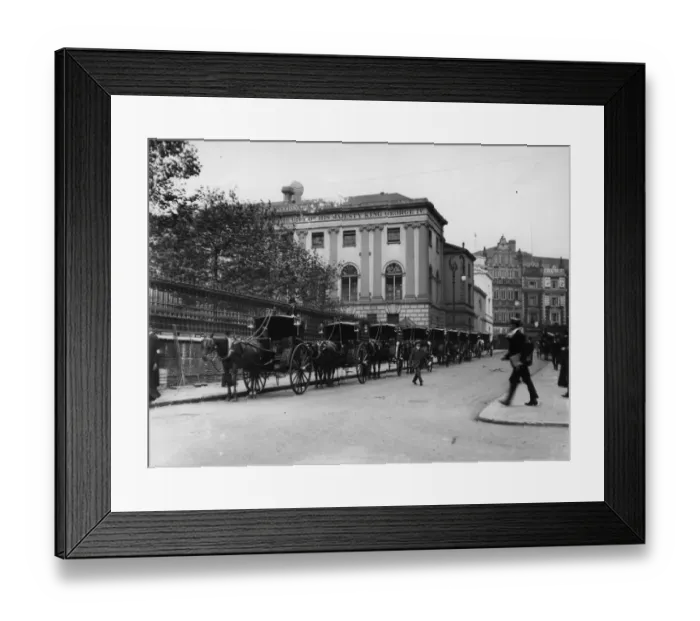 Framed Print : Hansom Cabs Framed Print : Hansom Cabs