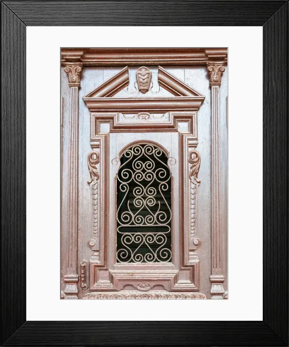 Framed Print : Sagua La Grande, Cuba, beautiful complex woodwork in colonial door Framed Print : Sagua La Grande, Cuba, beautiful complex woodwork in colonial door