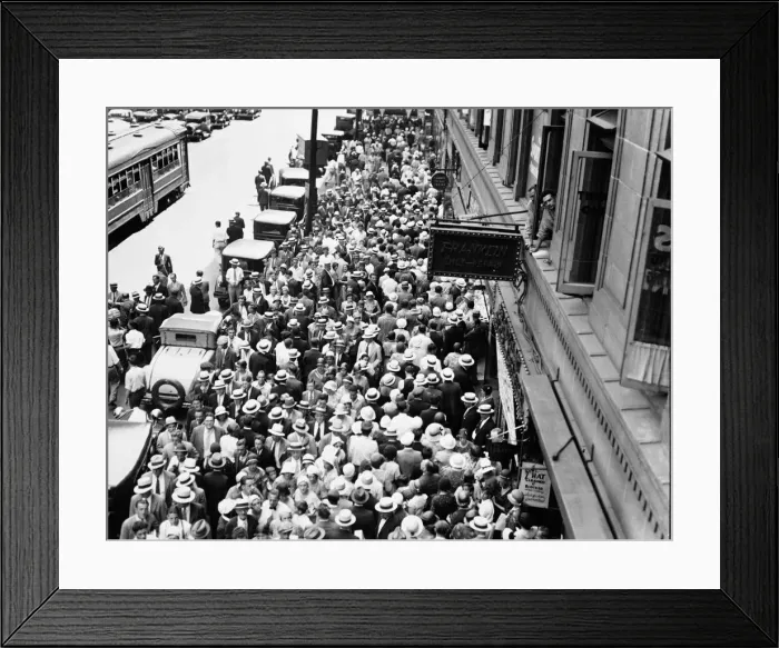 Framed Print : City crowds Framed Print : City crowds