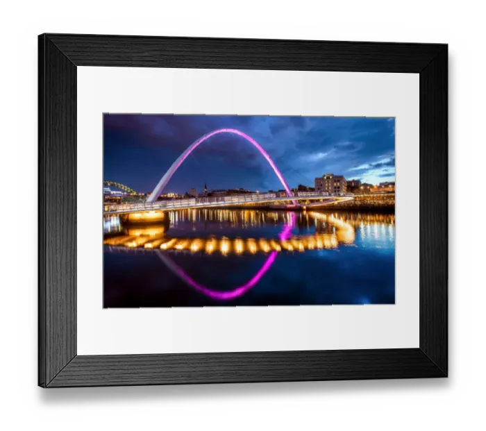 Framed Print : Gateshead Millennium Bridge, Tyne Bridge Framed Print : Gateshead Millennium Bridge, Tyne Bridge