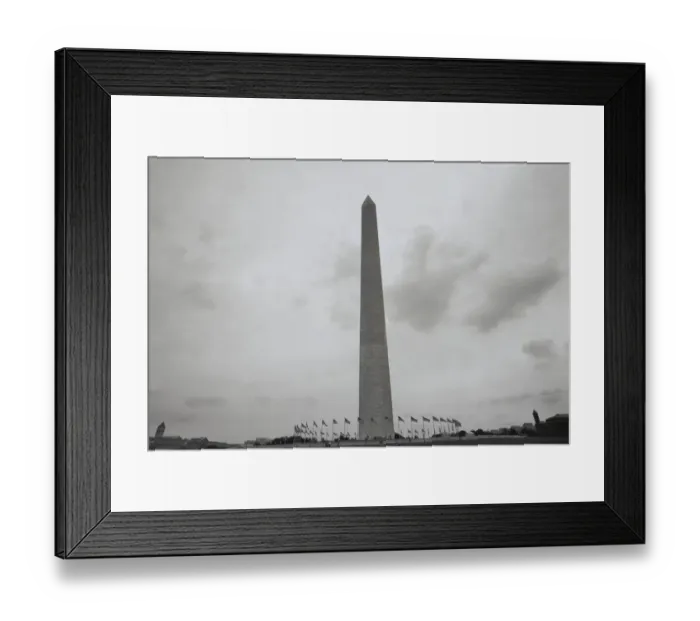 Framed Print : Washington Monument in Washington DC Framed Print : Washington Monument in Washington DC