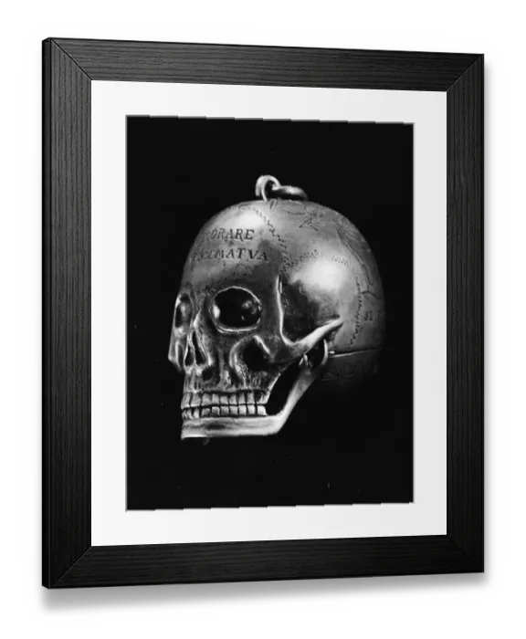 Framed Print : Engraved Skull