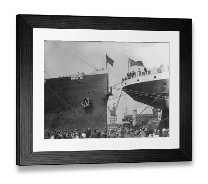 Framed Print : Giant Arrives