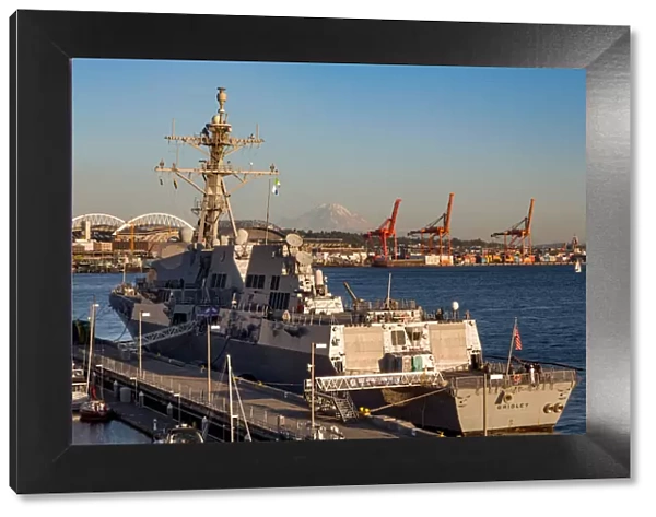 USS Gridley moored in Seattle