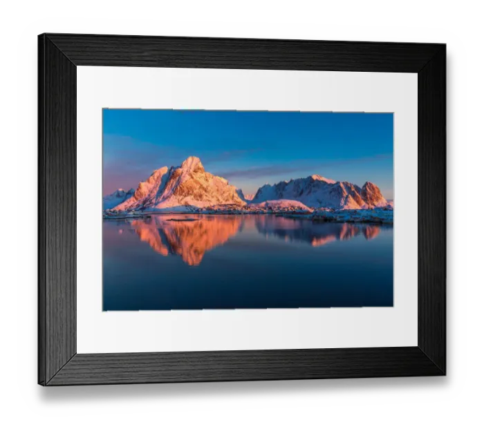 Framed Print : Reine and Hamnoy fishing village with the sunrise, Moskenes Island, Lofoten, Nordland Framed Print : Reine and Hamnoy fishing village with the sunrise, Moskenes Island, Lofoten, Nordland