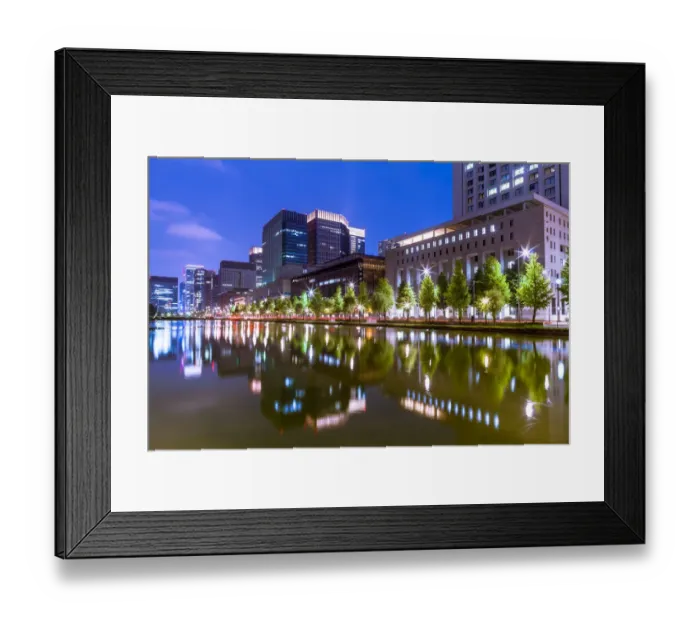 Framed Print : Tokyo city at night, Marunouchi Framed Print : Tokyo city at night, Marunouchi