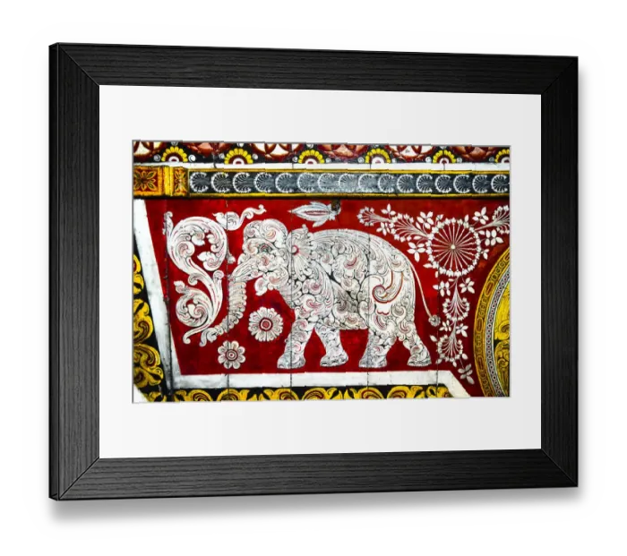 Framed Print : Frescos in first chamber of Dowa Raja Maha Viharaya Temple, near Ella and Bandarawela Framed Print : Frescos in first chamber of Dowa Raja Maha Viharaya Temple, near Ella and Bandarawela