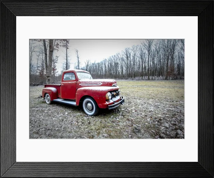 Framed Print : Vintage Old Truck Framed Print : Vintage Old Truck