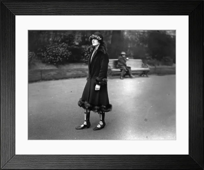 Framed Print : Anti-Splash Gaiter