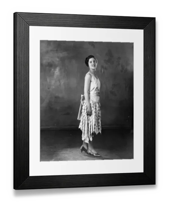 Framed Print : Fitmelle Dress Framed Print : Fitmelle Dress