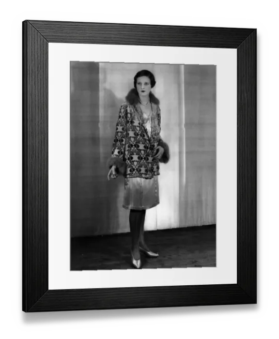 Framed Print : 1920s Fashion