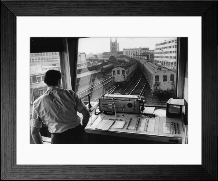 Framed Print : London Bridge Station