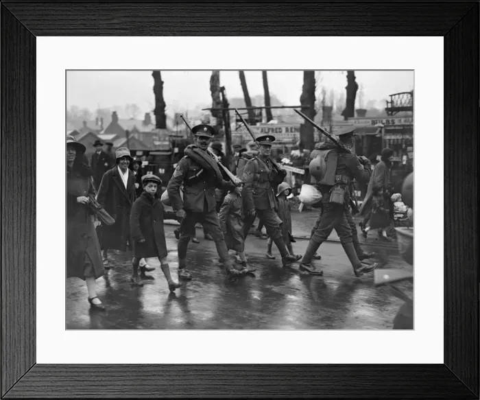 Framed Print : Daddys Home Framed Print : Daddys Home