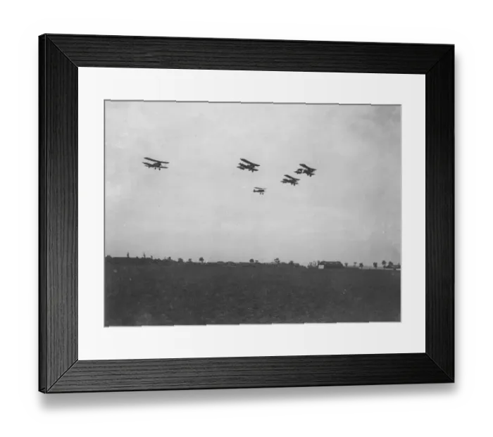 Framed Print : SE5 Formation Framed Print : SE5 Formation