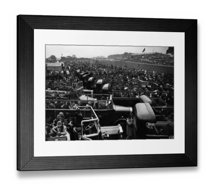Framed Print : Derby Jam. 1929: A view of Tattenham Corner at the Epsom Derby, with densely packed cars Framed Print : Derby Jam. 1929: A view of Tattenham Corner at the Epsom Derby, with densely packed cars