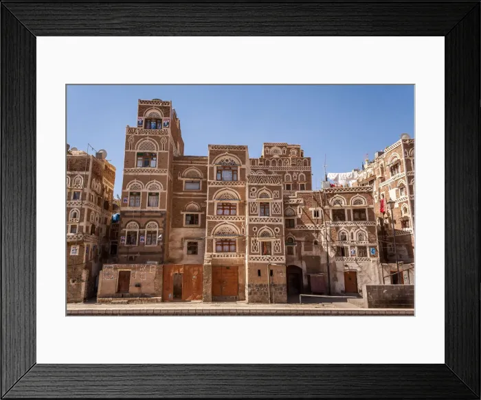 Framed Print : Sanaa skyline with traditional mud-brick buildings Framed Print : Sanaa skyline with traditional mud-brick buildings