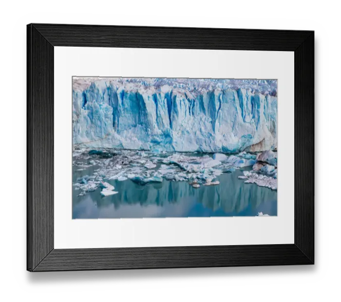 Framed Print : Glacier Perito Moreno National Park in autumn. Argentina, Patagonia Framed Print : Glacier Perito Moreno National Park in autumn. Argentina, Patagonia