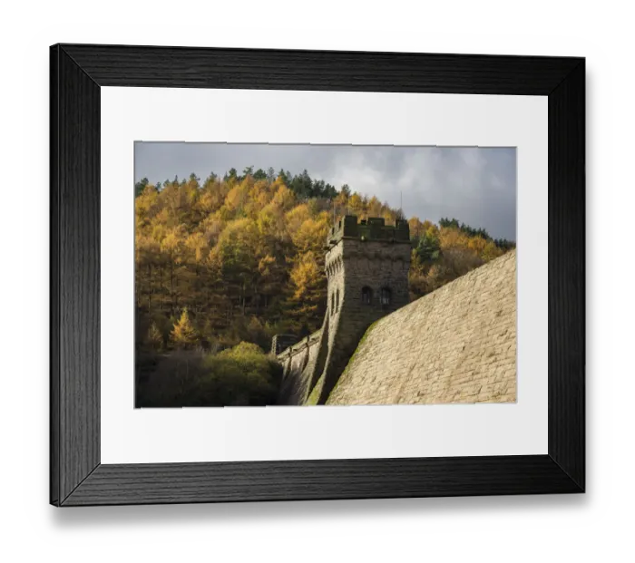 Framed Print : Derwent dam in autumn, Peak District, Derbyshire, England Framed Print : Derwent dam in autumn, Peak District, Derbyshire, England